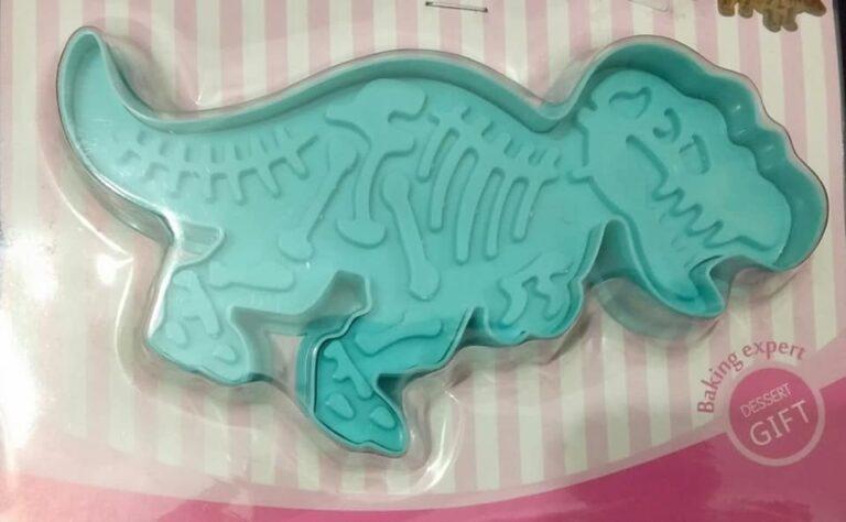 Dinosaur design with Fossil Stampers Cookie Cutters